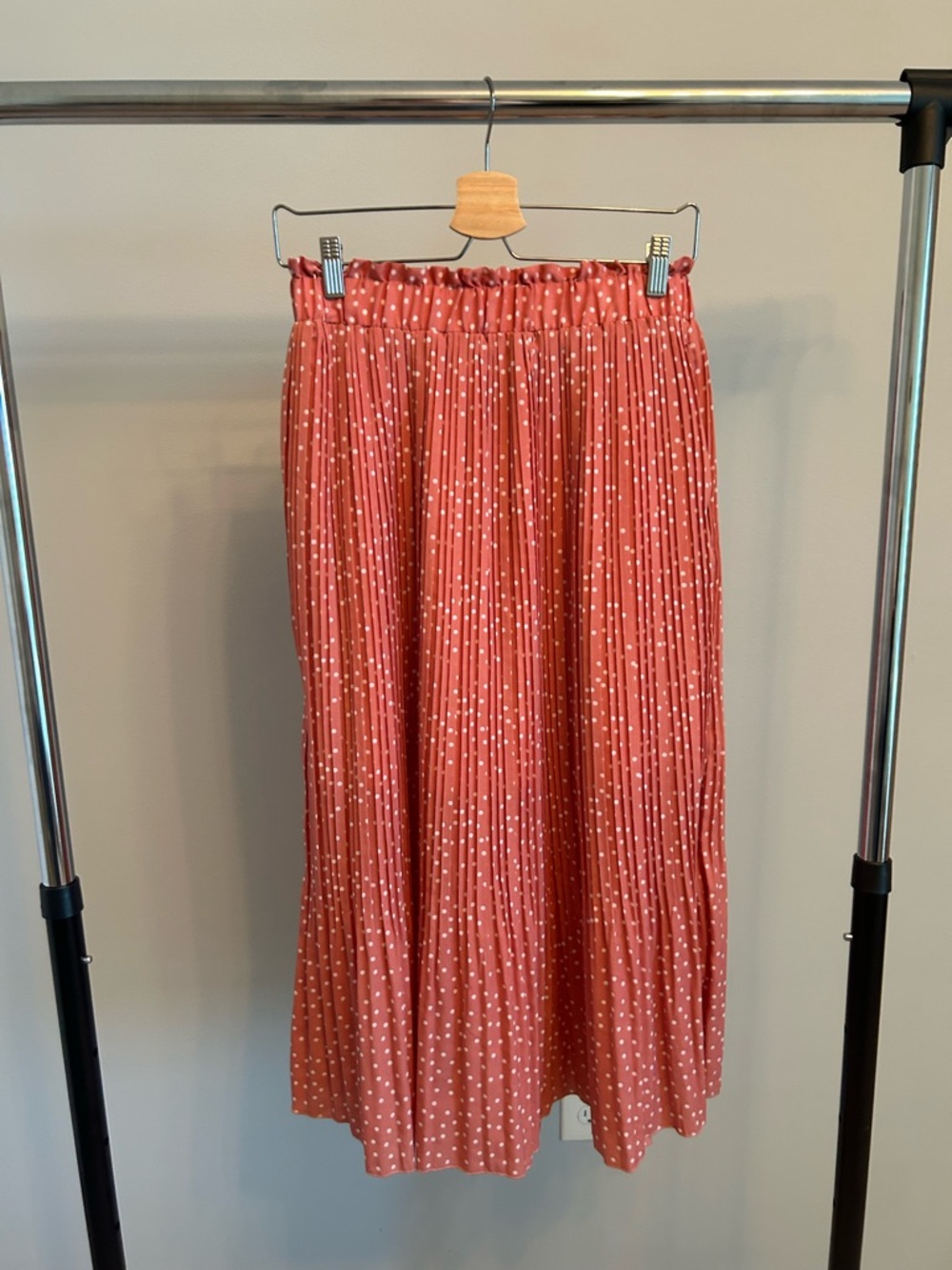 Pleated Coral Midi Skirt with White Polka Dots